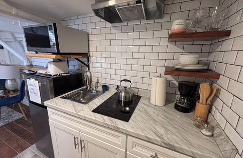 Golden Hill Apartamento | Sunny Golden Hill Studio