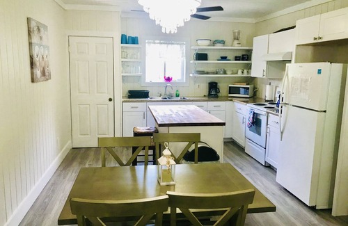 Rainbow Bay Cabaña | ¡Para estrenar! Sunny Haze Cottage - a poca distancia de Twin Beach