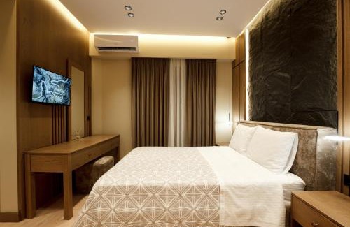 Gjirokaster Hotel | Sunny Hill Boutique Hotel