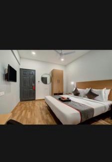 Faridabad Apartamento | Sunny home