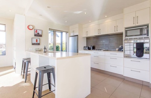 Albert Town Casa | Sunny home with stunning views