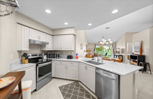 Isla del Sol Condominio | Sunny Isla del Sol Escape with Private Balcony #222