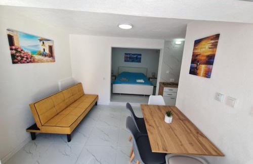 Southwestern Region Apartamento | Sunny Lake Trpejca