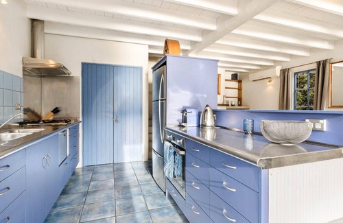 Kelvin Heights Casa | Villa Sunny Lakeview