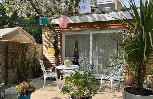 Seven Sisters Apartamento | Sunny London Garden Apartment