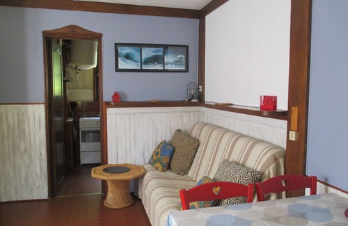 Habas Cabaña | Brillante casa de campo independiente con encanto en un entorno verde, tranquilo