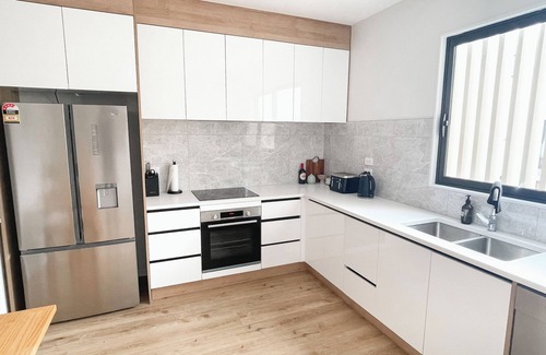 Orewa Casa | Sunny Orewa Beachside Townhouse