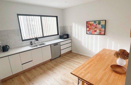 Orewa Casa | Sunny Orewa Beachside Townhouse