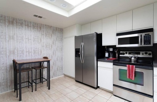 Palm Desert Casa | Sunny Palm Desert Escape on Golf Course
