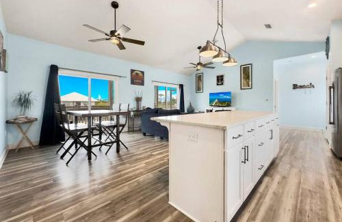 Port St. Joe Casa | Sunny Paws