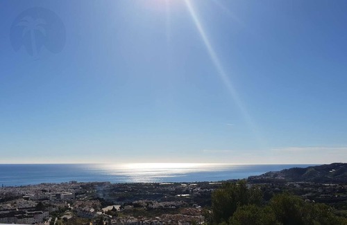 Nerja Apartamento | Sunny penthouse with panoramic-terrace, pool and the best sea view in Nerja