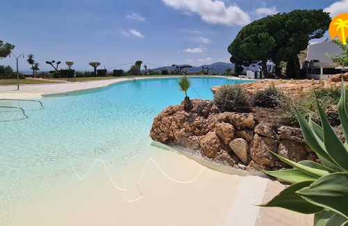 Nerja Apartamento | Sunny penthouse with panoramic-terrace, pool and the best sea view in Nerja