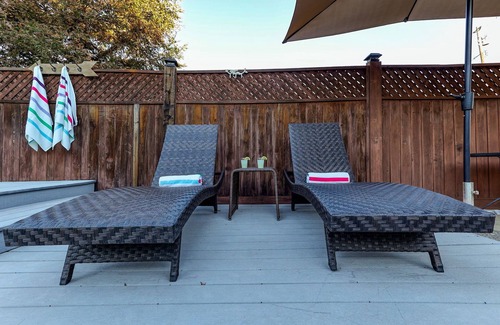 Columbia Casa | Sunny Pines :: Pool & Spa + Backyard Oasis!