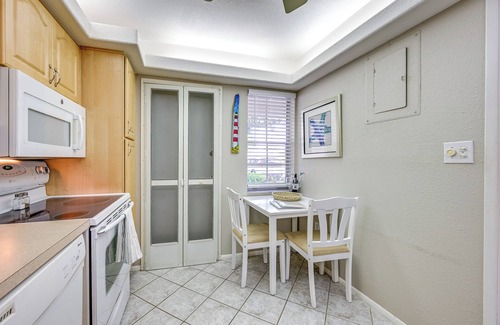 Braden River Condominio | Sunny Sarasota Oasis w/ Private Screened Lanai