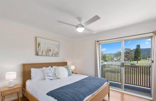 East Corrimal Apartamento | Sunny Shores Escape Breezy Days near Surf Beaches