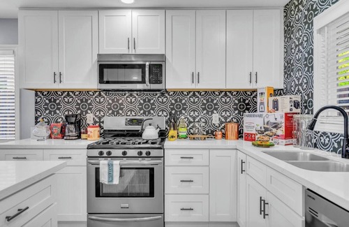 Santa Susana Casa | Sunny Single Story Simi Valley Valley Escape – Comfortable Home Great Amenities