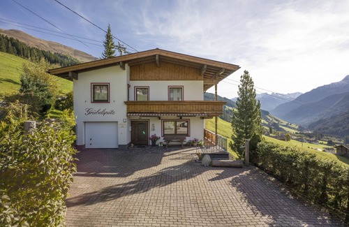 Vorderlanersbach Apartamento | Soleada pendiente orientada al sur, independiente, directamente en el área de esquí Zillertal 3000, WiFi
