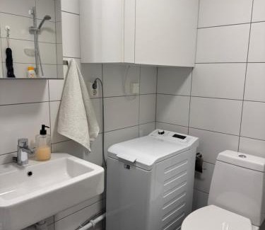 Spanga - Tensta Casa | Sunny stay in top floor room