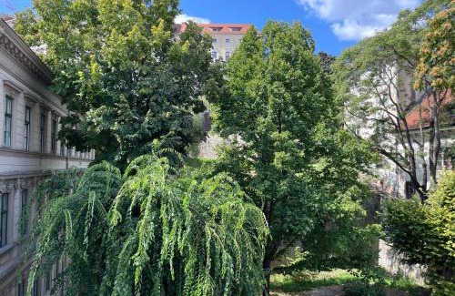 Budavar Apartamento | Sunny Studio at the Castle