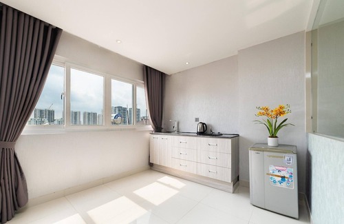 Phu My Hung Casa | Estudio soleado | A pasos del SECC y del café