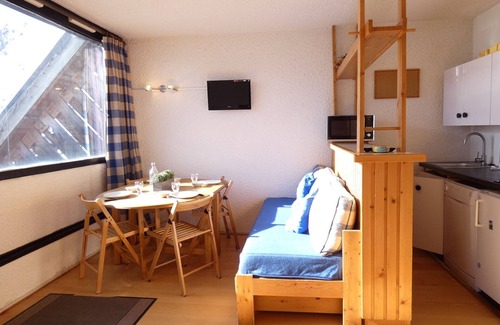 Piau Engaly Apartamento | Estudio para 4 personas en Piau-Engaly con balcón, ascensor y vista sur montaña