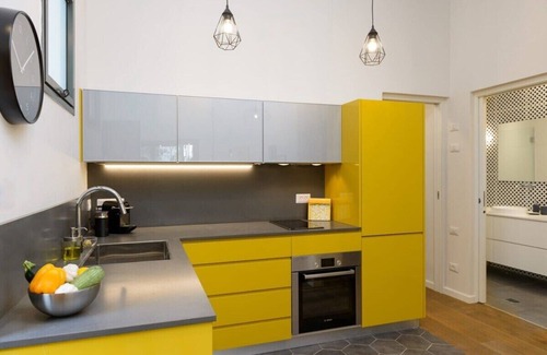 Tel Aviv City Center Apartamento | Tel Aviv Magic - 2-BR Stylish Home with Garden!