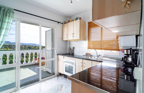 Oasis del Capistrano Apartamento | Sunny Terrace Chimenea by Casasol