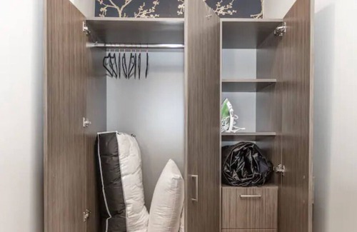 Mission Hills Casa | Sunny Top Floor Old Town Studio by SeaWorld + All