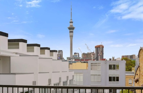 Auckland Central Business District Casa | Casa soleada con vistas a la ciudad