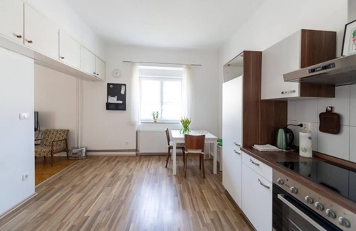 Ljubljana Apartamento | Sunny Villa Apartments