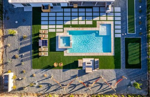 Desert Park Estates Casa | Sunny Vista Pool And Spa Home With Mountain Views