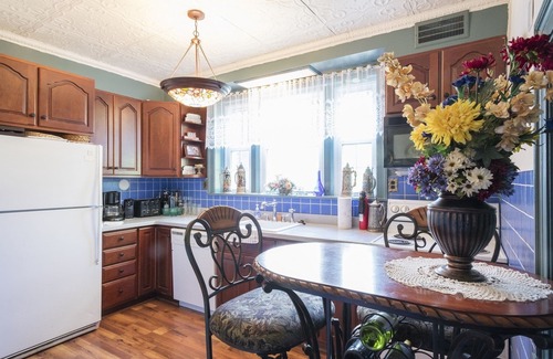 Milford Casa | Sunnybrae Mansion es ideal para familias y mascotas.