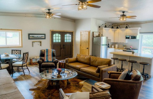 Deadwood Cabina | Sunnybrook-Secluded Cabin