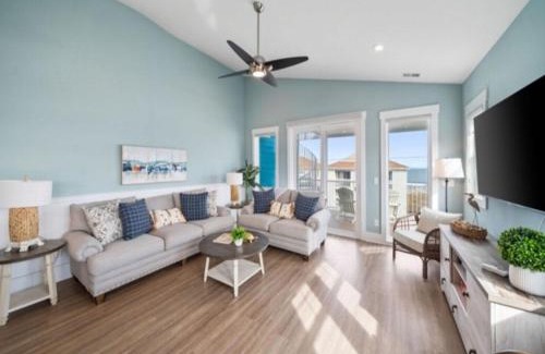 North Carolina Coast Casa | Sunnyside - Ocean and Inlet views, steps to beach access, plus parking for 4! townhouse