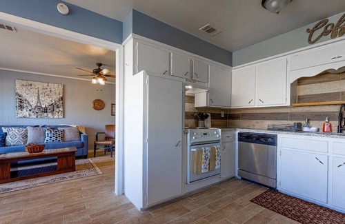 Sherman Casa | Sunnyside Sherman Duplex