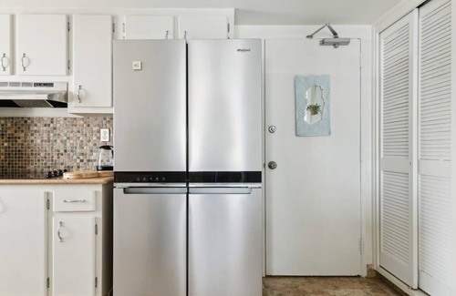 South Patrick Shores Apartamento | Sunrise at the Beach: 2BR Apt with Scenic Views!