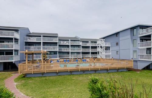 Wilmington Beach Casa | Sunrise Balcony by Bryant Real Estate