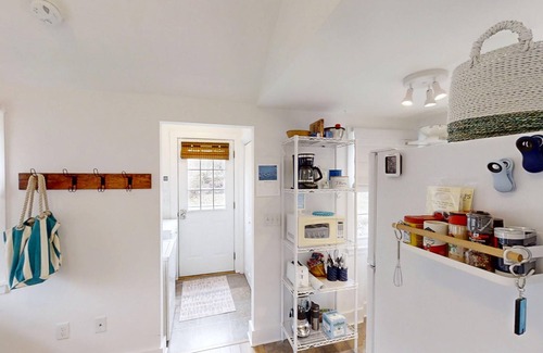 Brewster Cabaña | Sunrise Cottage Brewster - 1 Bed Cottage, Perfect for a Cozy Getaway!