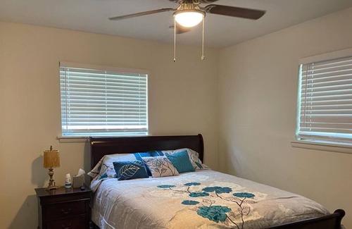 Little Rock Casa | Sunrise Cozy House -Clean ,Private ,Peaceful- 5 min from the airport , UAMS