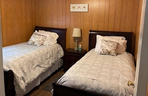 Little Rock Casa | Sunrise Cozy House -Clean ,Private ,Peaceful- 5 min from the airport , UAMS