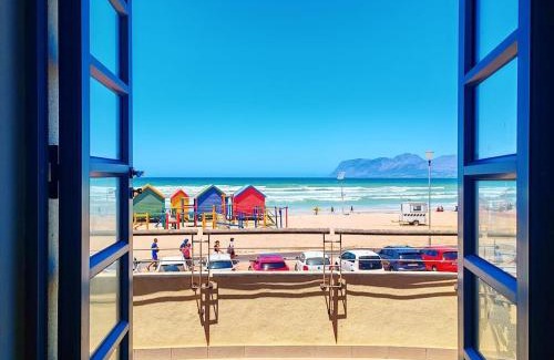 Muizenberg Casa | Sunrise Deck Empire Apartment