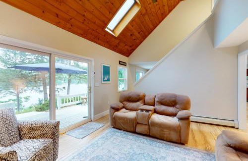 Alton Bay Casa | Sunrise Estate