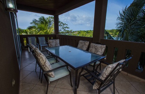 Antoneys Cay Condominio | Sunrise Harbour, Retiro de vacaciones Premier de Roatán