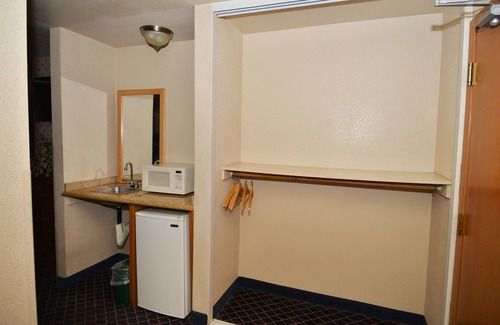 North Las Vegas Hotel | Sunrise Inn Hotel