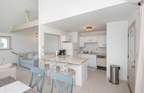 Ocean Pines Casa | Sunrise Point-Non Group Rental, 4 Bedrooms, 3 Bathrooms, Sleeps 10