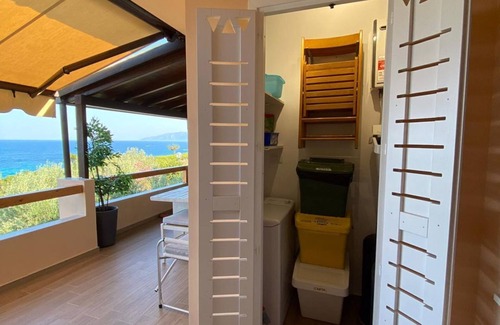 Cala Gonone Apartamento | Sisters' Sunrise Home de frente el mar
