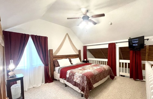 Ahwahnee Cabina | Sunrise Suite - Sierra Mountain Lodge