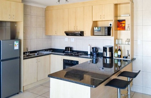 Muizenberg Apartamento | Sunrise Villas 91 - One Bedroom Apartment, Sleeps 2