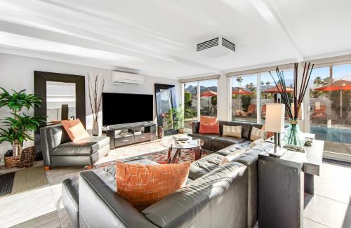 Palm Springs Casa | Sunsational Views Permit# 3081