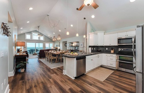 Port St. Joe Casa | SunScape & SeaScape: Beachfront, 2 Kitchens, Elevator, Pool/Spa, Pet-Friendly